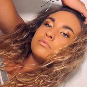 Meet your Posher, Brooklyn